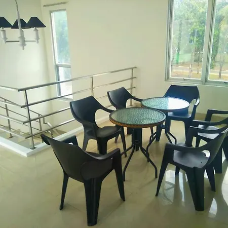 Villa Kaca-2